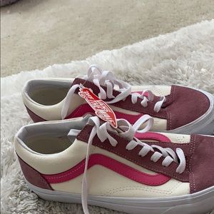 Never worn vans shoes
